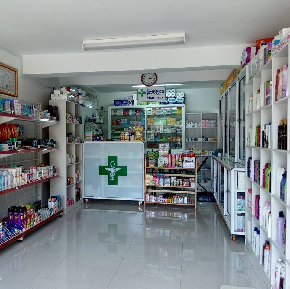 69473nika-pharmacy-03.jpg