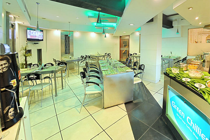 9198green-chilli-restaurant-03.jpg